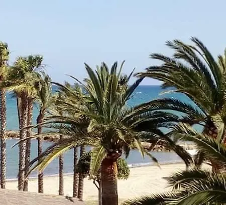 Casa La Luna カンブリルス